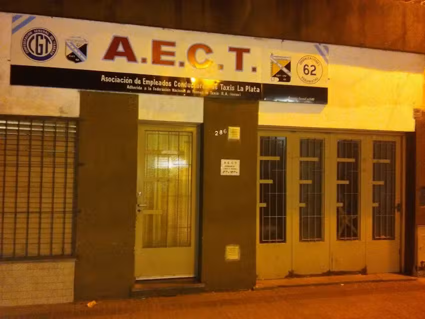 AECT Asociaci&oacute;n Empleados Conductores de Taxis La Plata