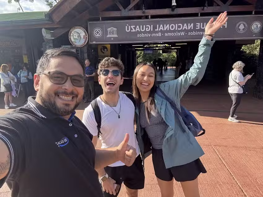 Iguaz&uacute; traslados Tur&iacute;sticos ( Taxi/REMIS)