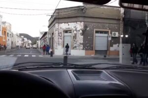 Parada de Taxis Mendoza y Alberdi