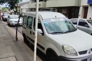 Parada de Taxis y Remises