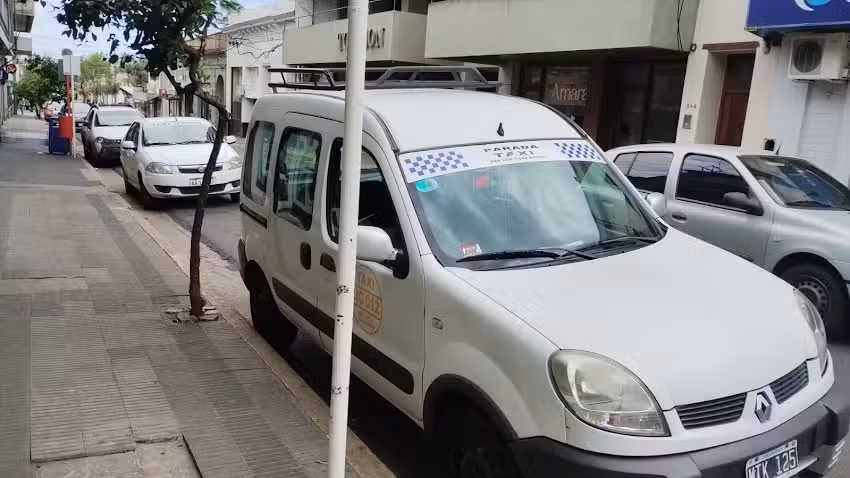 Parada de Taxis y Remises