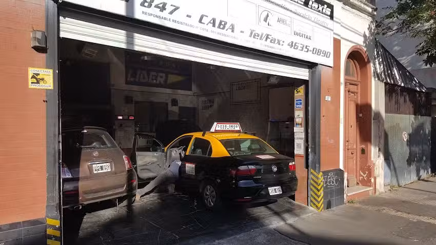 RELOJER&Iacute;A de TAXIS ELECTR&Oacute;NICA L&Iacute;DER