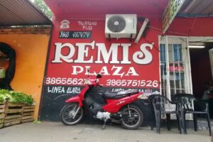 Remis Plaza