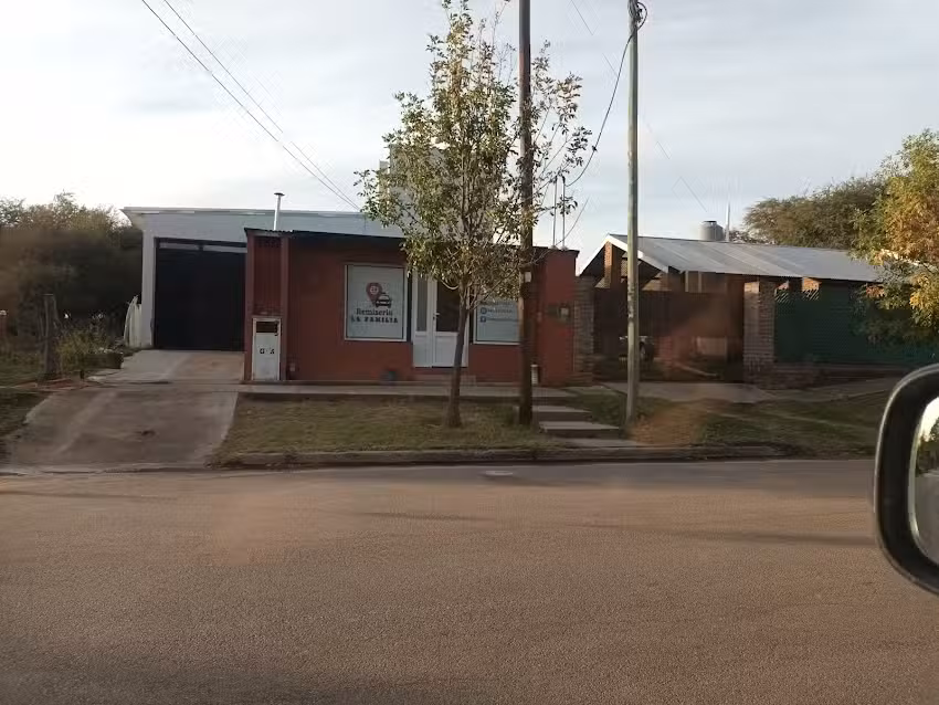 Remisería La Familia