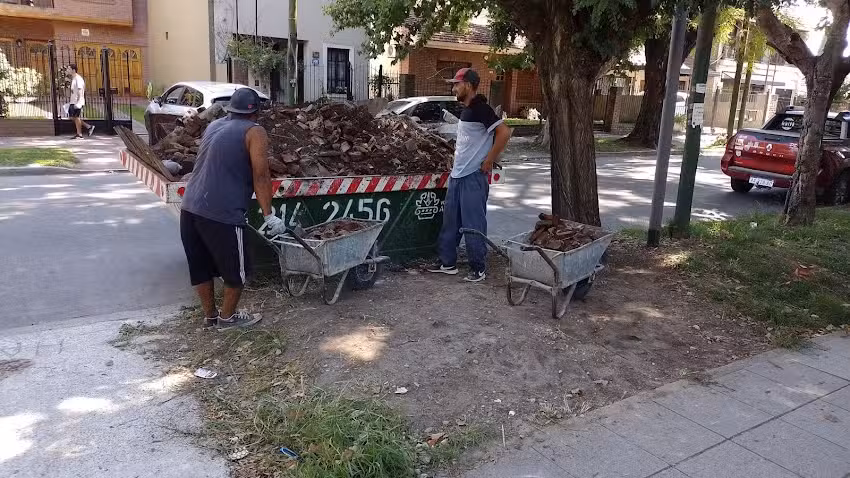 Remiser&iacute;a La Violeta