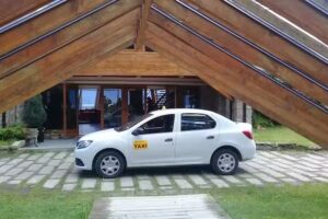 Taxi o Combi Familiar Aeropuerto