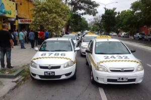 TAXIAR “El TAXI EN TUCUMAN Y YERBA BUENA”