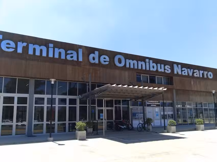 Terminal de omnibus de Navarro