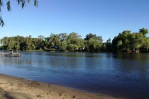 Terminal De &Oacute;mnibus de Villa Paranacito